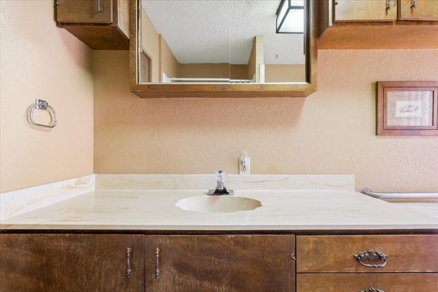 1487 Middleton Road, Mart, TX 76664