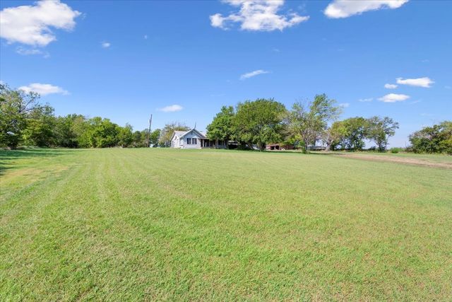 1487 Middleton Road, Mart, TX 76664