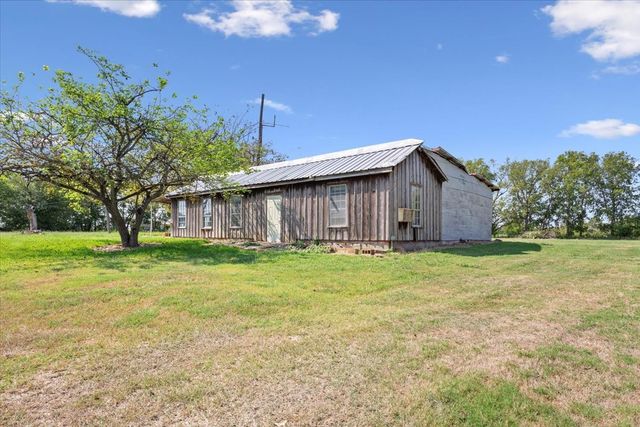 1487 Middleton Road, Mart, TX 76664
