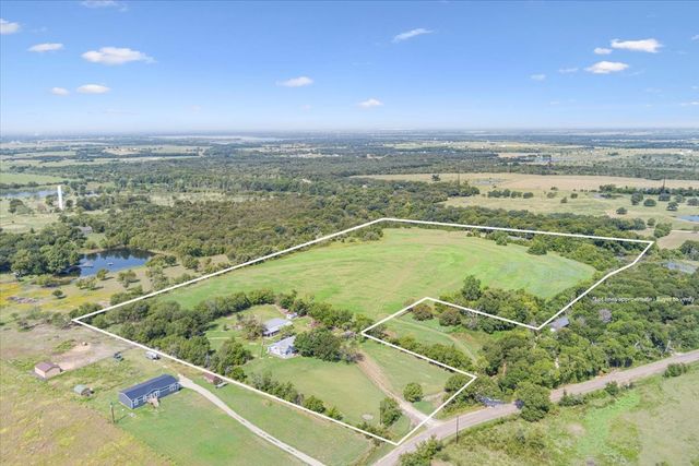 1487 Middleton Road, Mart, TX 76664