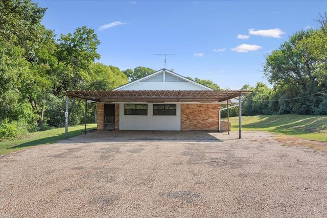 1487 Middleton Road, Mart, TX 76664