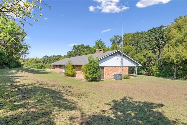 1487 Middleton Road, Mart, TX 76664