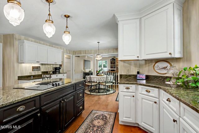 4828 High Oaks Boulevard, Toledo, OH 43623