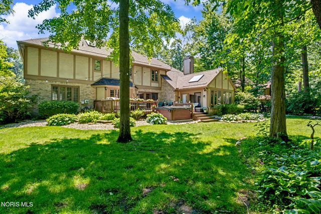 4828 High Oaks Boulevard, Toledo, OH 43623