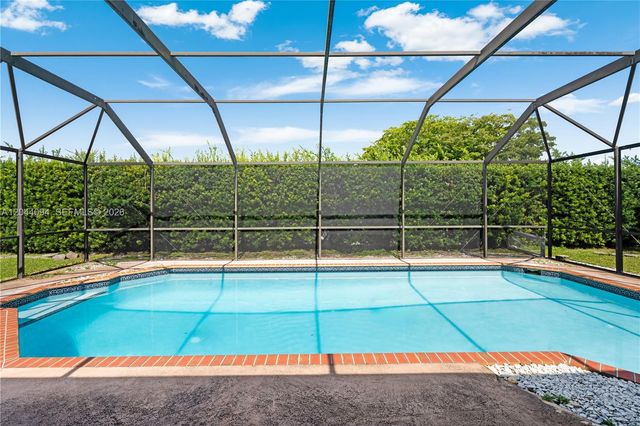 18250 SW 88th Place, Palmetto Bay, FL 33157