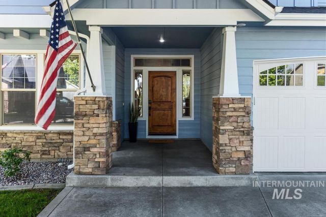 313 E Ryegate Dr, Meridian, ID 83646