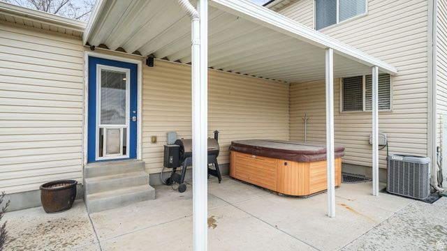 6021 W FRAGRANT LN, Herriman, UT 84096