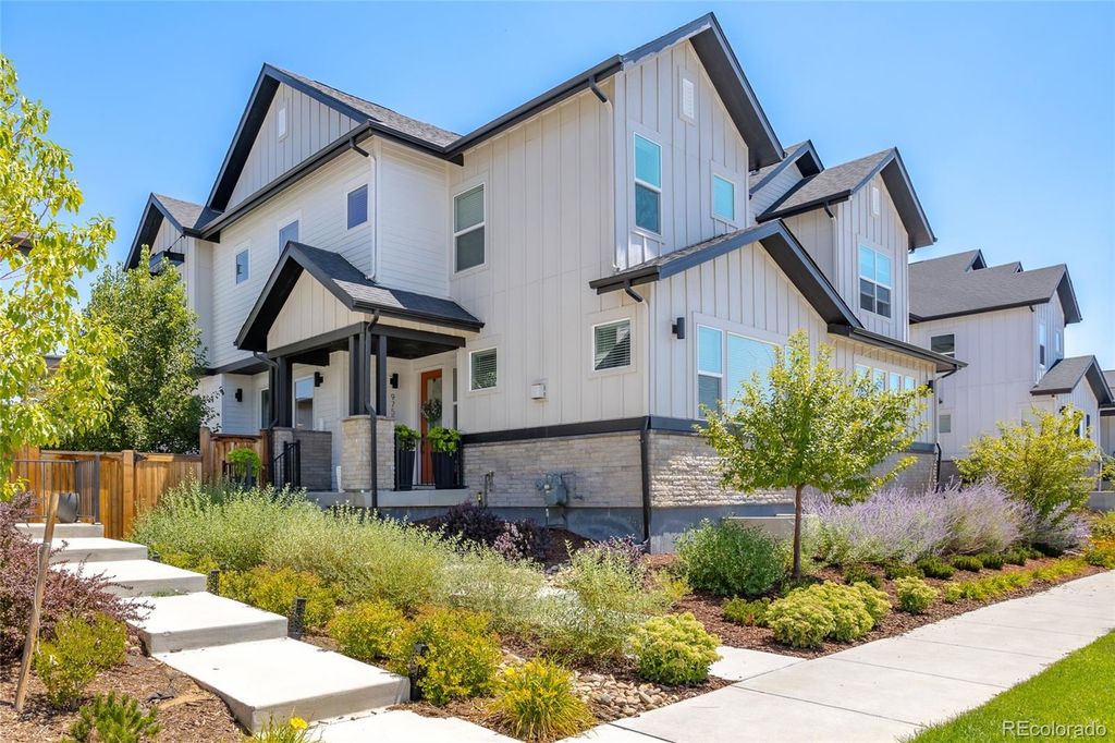 9759 E 62nd Drive, Denver, CO 80238