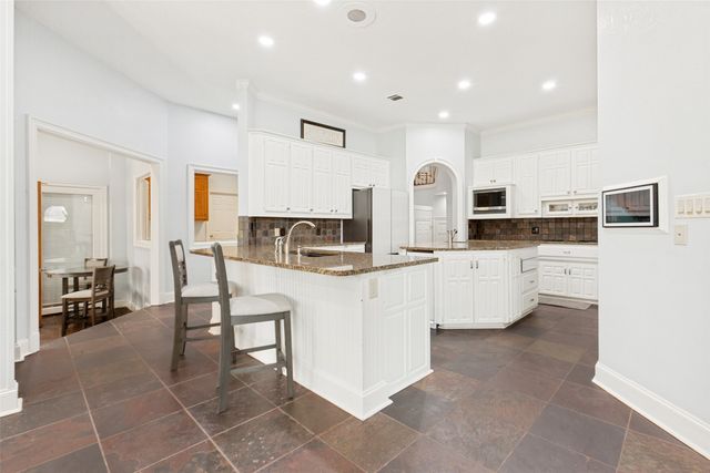 32 Victoria Drive, Rowlett, TX 75088