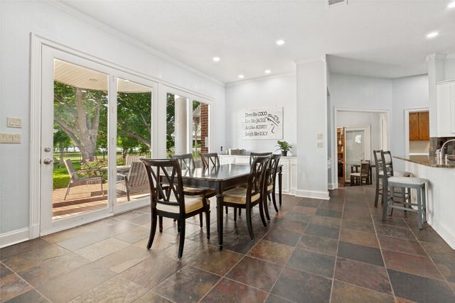 32 Victoria Drive, Rowlett, TX 75088