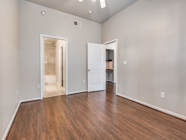 3225 Turtle Creek Boulevard 42, Dallas, TX 75219