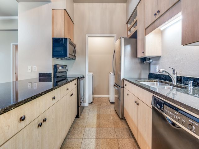 3225 Turtle Creek Boulevard 42, Dallas, TX 75219