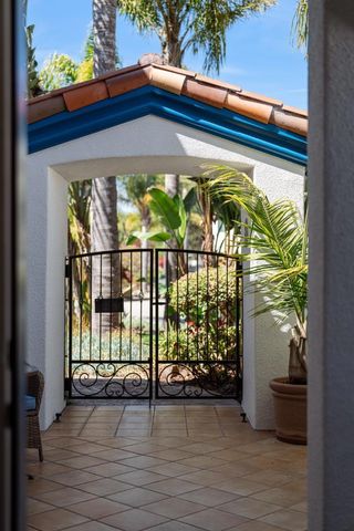 188 Harbor Beach Court, Santa Cruz, CA 95062