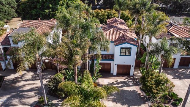 188 Harbor Beach Court, Santa Cruz, CA 95062