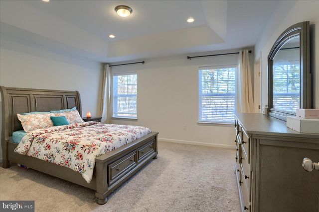 110 EMMA CIR, Harrisburg, PA 17112