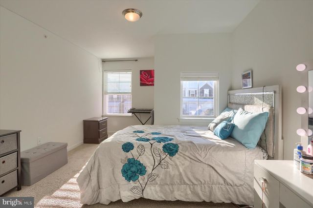 110 EMMA CIR, Harrisburg, PA 17112