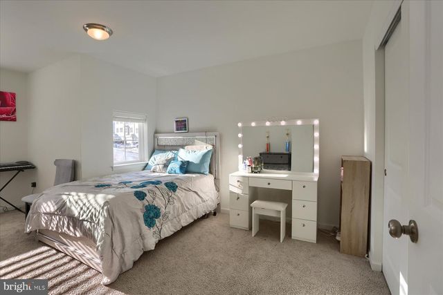 110 EMMA CIR, Harrisburg, PA 17112