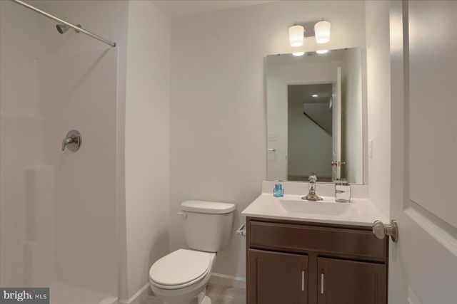 110 EMMA CIR, Harrisburg, PA 17112