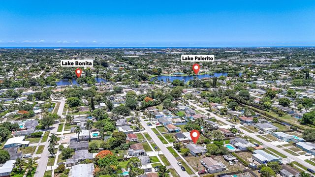 337 Mid Pines Road, Palm Springs, FL 33461