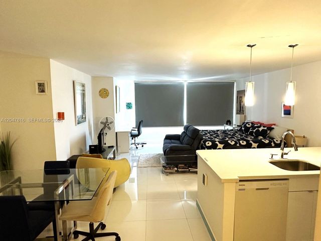 1000 West Ave 1532, Miami Beach, FL 33139