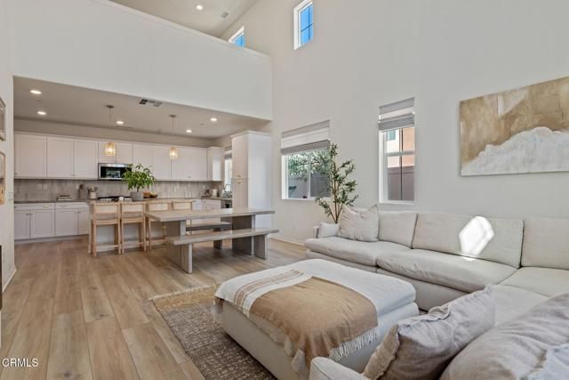 1991 Pomegranate Street, Santa Paula, CA 93060