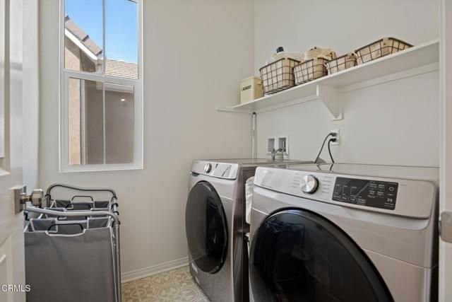 1991 Pomegranate Street, Santa Paula, CA 93060