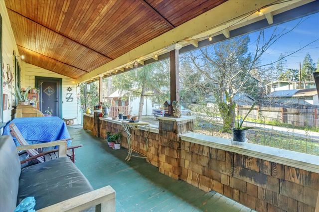203 Race St, Grass Valley, CA 95945