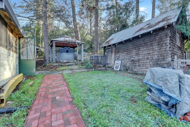 203 Race St, Grass Valley, CA 95945