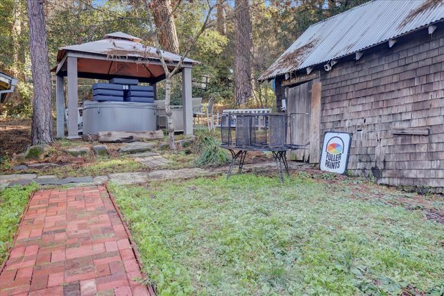 203 Race St, Grass Valley, CA 95945