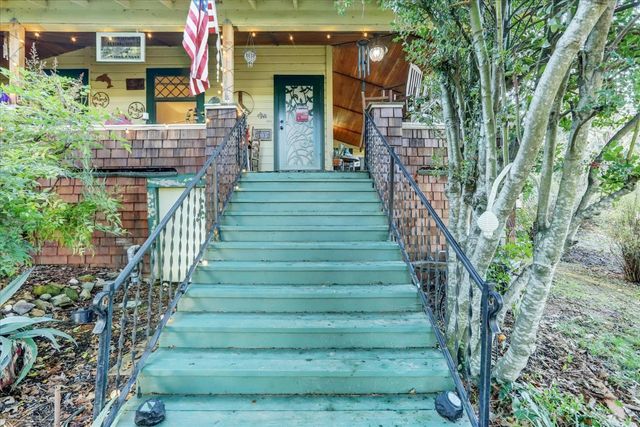 203 Race St, Grass Valley, CA 95945