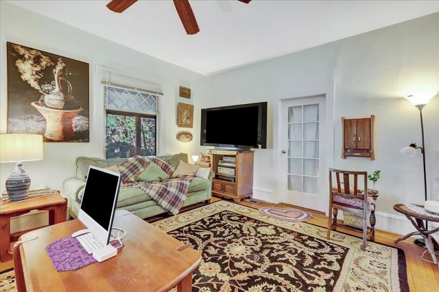 203 Race St, Grass Valley, CA 95945