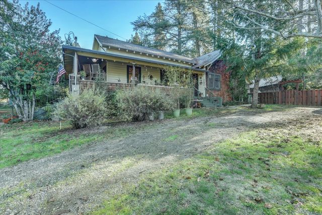 203 Race St, Grass Valley, CA 95945
