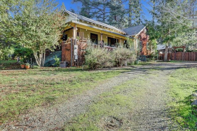 203 Race St, Grass Valley, CA 95945
