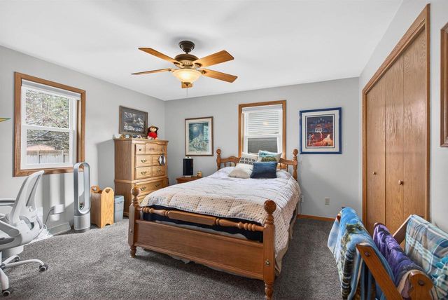 3230 S WHIP POOR WILL LANE, Appleton, WI 54915