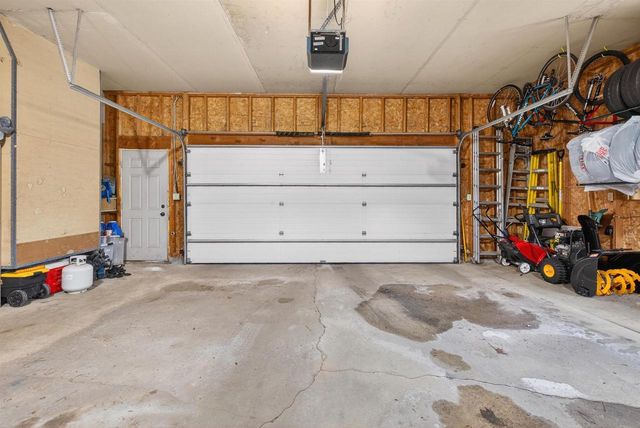 3230 S WHIP POOR WILL LANE, Appleton, WI 54915