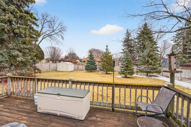 3230 S WHIP POOR WILL LANE, Appleton, WI 54915