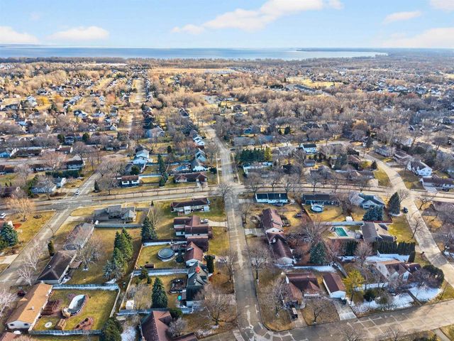 3230 S WHIP POOR WILL LANE, Appleton, WI 54915