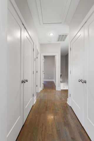 808 Chickasaw Ave, Nashville, TN 37207