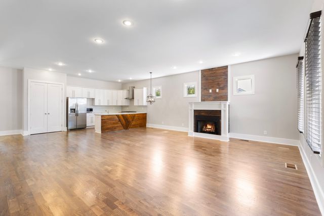 808 Chickasaw Ave, Nashville, TN 37207