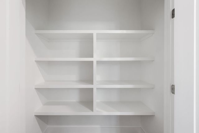 808 Chickasaw Ave, Nashville, TN 37207