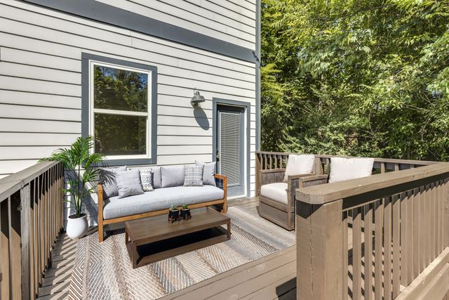 808 Chickasaw Ave, Nashville, TN 37207