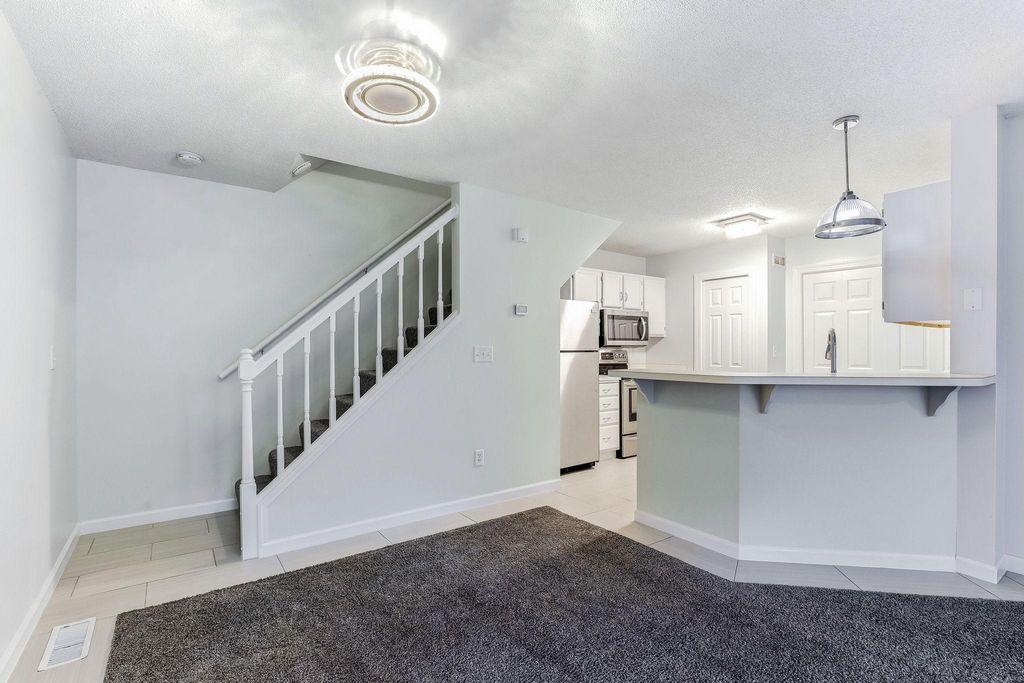 1775 Donegal Drive 2, Woodbury, MN 55125 — photo 4
