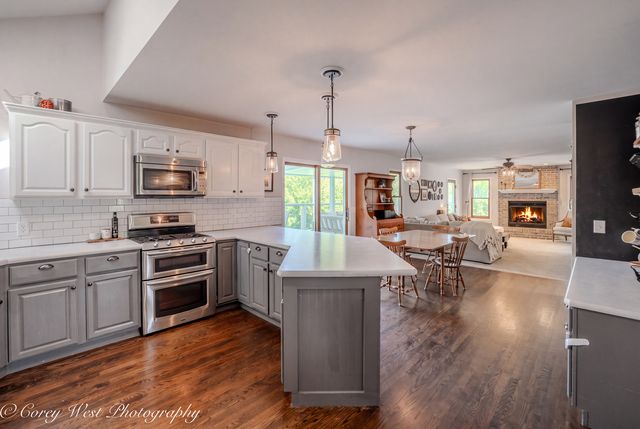 S243 Rowe Road, Elburn, IL 60119