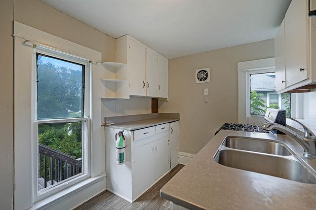 1103 State Street, Cedar Falls, IA 50613