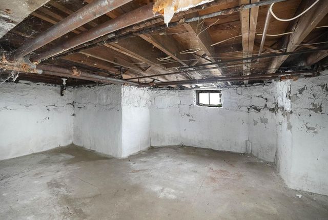 1103 State Street, Cedar Falls, IA 50613