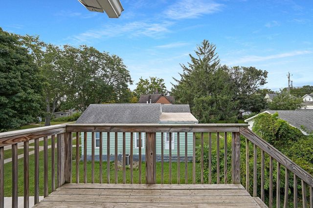 1103 State Street, Cedar Falls, IA 50613