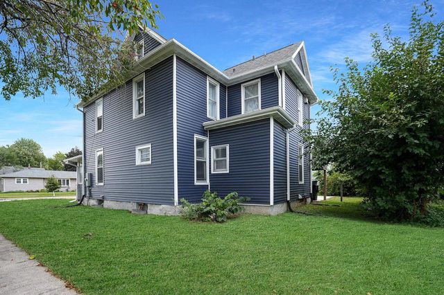 1103 State Street, Cedar Falls, IA 50613