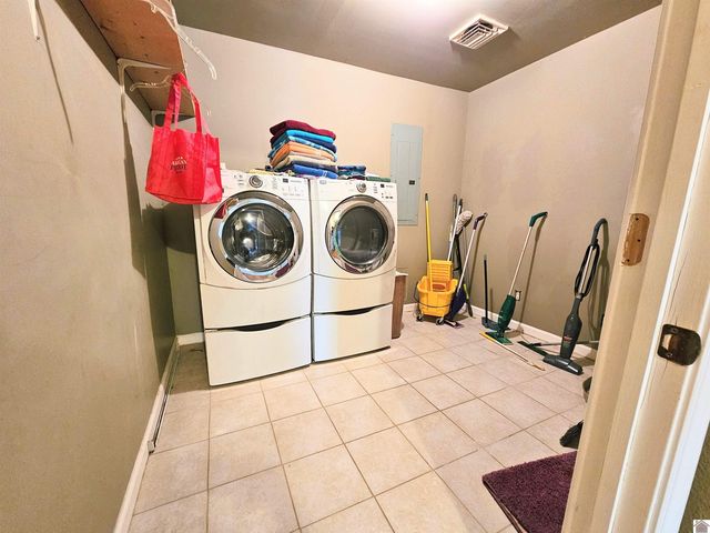 218 mountain rd, Grand Rivers, KY 42045