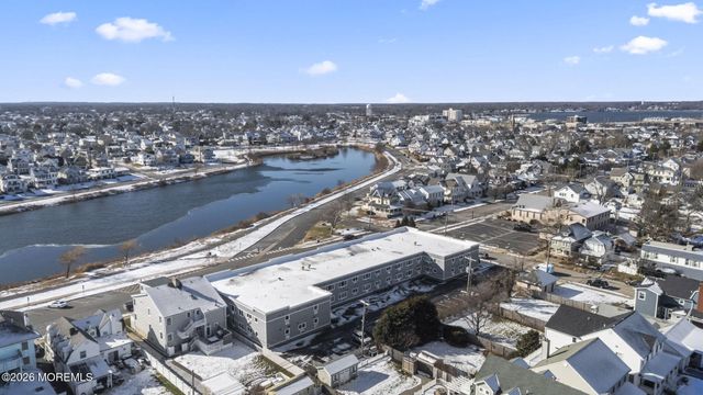 210 5th Avenue 25, Belmar, NJ 07719