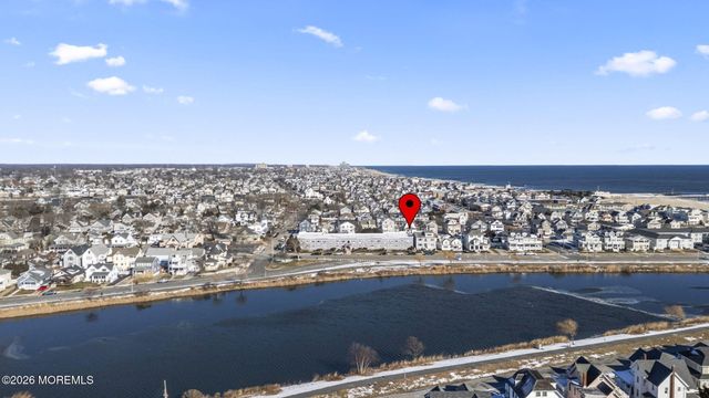 210 5th Avenue 25, Belmar, NJ 07719
